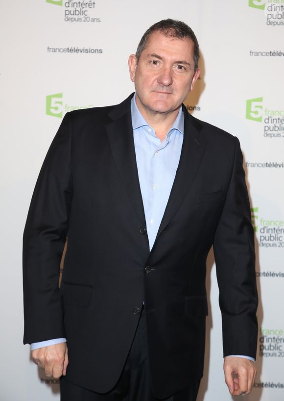 Yves Calvi - Soirée du 20ème anniversaire de France 5 à la Cité de la mode et du design à Paris, le 27 novembre 2014. Denis Guignebourg / Bestimage