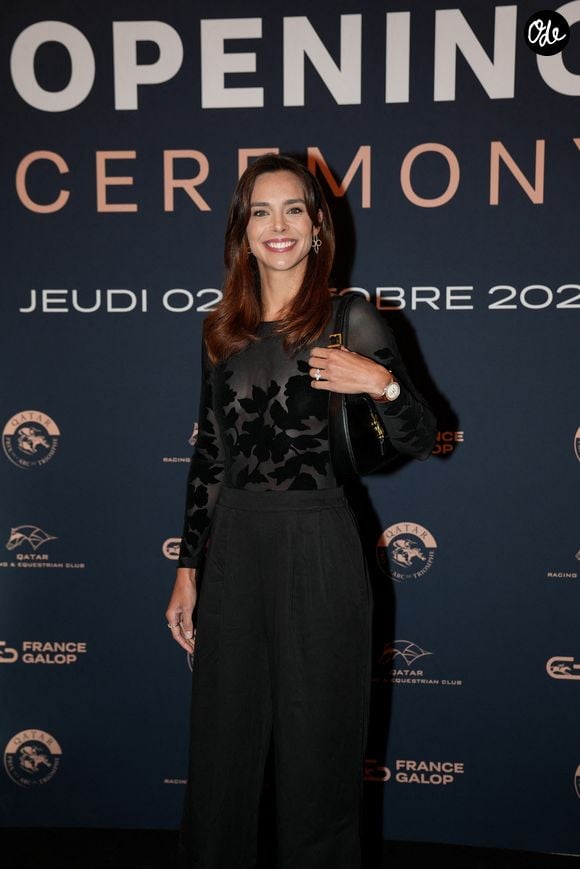 Marine Lorphelin lors de la cérémonie d'ouverture du Qatar Prix de l'Arc de Triomphe au Pré Catelan le 2 octobre 2025. © Anne-Sophie Guebey / Bestimage