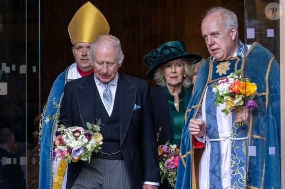 Le roi Charles III et la reine Camilla assistent à la messe royale du dimanche à la cathédrale de Durham, le 17 avril 2025 à Durham, en Angleterre. ©Mirrorpix / Bestimage