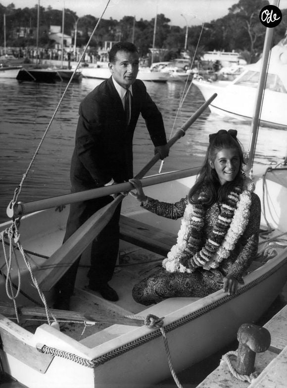 Eric Tabarly et Sheila au nouveau port de Saint-Raphaël 26 juillet 1968 - (Image : © Keystone Press Agency/ZUMA Press Wire)