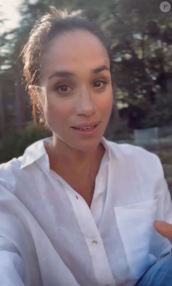 Archie et LiliBet appellent son ami de longue date et maquilleur "Oncle Daniel" et "le connaissent très bien".

Meghan Markle se met en scène sur Instagram.

Photo : Backgrid UK/ Bestimage