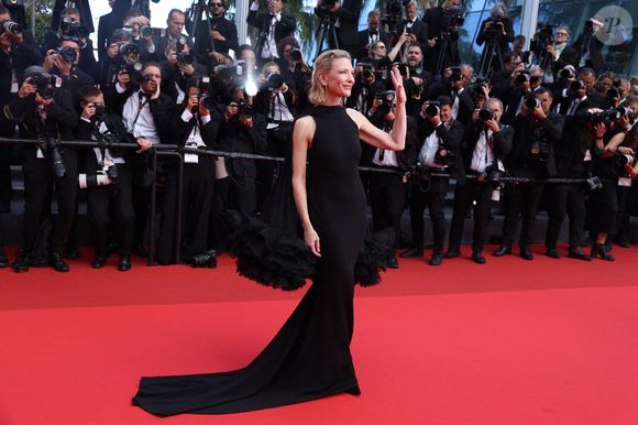 Cate Blanchett sur le tapis rouge de la cérémonie de clôture du 78ème Festival de Cannes au Palais des Festivals le 24 mai 2025 à Cannes, France. Photo par Jerome Domine/ABACAPRESS.COM