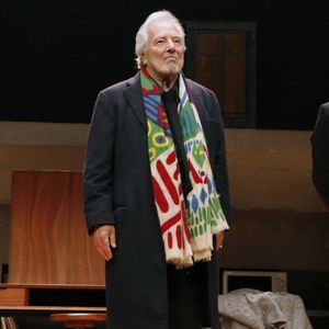 Pierre Arditi  salut le public à la fin de la Générale de la Pièce « Je me souviendrai… de presque tout » au Théâtre Montparnasse à Paris le 18 Septembre 2025. 

© Bertrand Rindoff / Bestimage