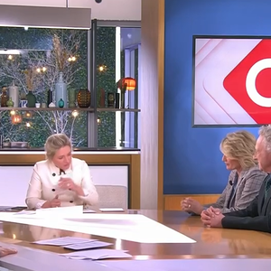 Nelson Monfort dans "C à vous" sur France 5 avec Sophie Davant, Fauve Hautot et Chris Marques.