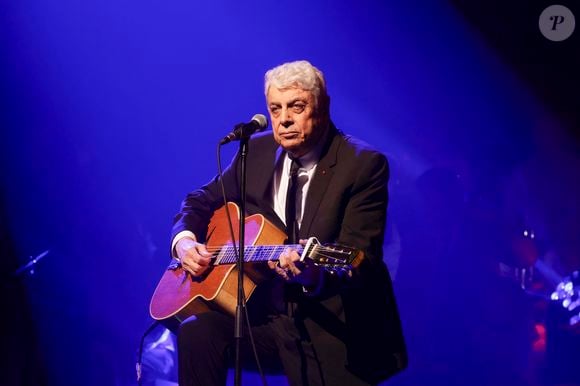 Concert d’Enrico Macias pour sa tournée La Fête Continue ! dans la salle de spectacle Le Dôme de Paris - Palais des Sports à Paris, France, le 15 mars 2025. © Jack Tribeca/Bestimage