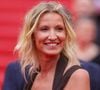 Alexandra Lamy a beau avoir cette allure juvénile, la comédienne a 53 ans.
Alexandra Lamy assiste à la projection du film "Le Deuxième Acte" et au tapis rouge de la cérémonie d'ouverture du 77ème Festival de Cannes au Palais des Festivals, à Cannes, France. Photo par Shootpix/ABACAPRESS.COM