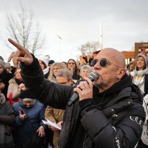 Le chanteur français Pascal Obispo participera au Téléthon 2022 au Cap Ferret, dans le sud-ouest de la France, le 03 décembre 2022. Il participera à une marche solidaire et donnera un concert sur la plage en fin de journée. Photo by Thibaud Moritz /ABACAPRESS.COM