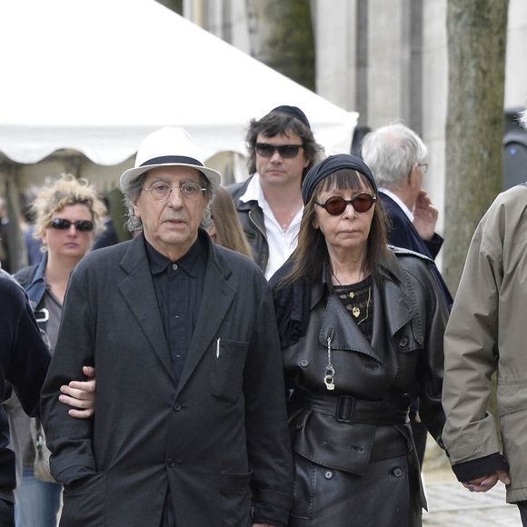 Compositeur, musicien et arrangeur, il a largement contribué à l’univers unique de la chanteuse.

Areski Belkacem, Brigitte Fontaine et Jacques Higelin - Obseques de Georges Moustaki au Pere Lachaise a Paris. Le 27 mai 2013. Photo par AGENCE / BESTIMAGE