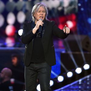 À cause des jeux en ligne, les dettes de Patrick Juvet oscillaient entre 200 000 et 400 000 euros. 

Exclusif - Patrick Juvet lors de l'émission de télévision pour TF1 "La Chanson de l'Année 2016" à Nîmes, le 17 juin 2016.

Photo : Bruno Bebert / Bestimage