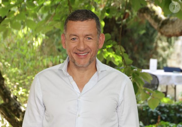Dany Boon reconnaît qu'il aurait pu y passer mais aussi qu'il est en tort dans cette histoire.

Dany Boon - Photocall du film "Regarde" lors de la 18ème édition du Festival du Film Francophone de Angoulême (FFA) le 26 août 2025. © Coadic Guirec / Bestimage