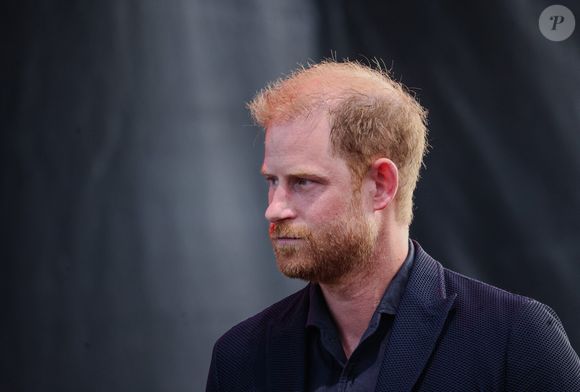 L'avocat du prince Harry a pris les choses en main lors de l'audition.

Le prince Harry, duc de Sussex, lors de sa prestation sur scène au concert One805 Live, qui se tenait dans la propriété en bord de mer de la star du cinéma Kevin Costner à Summerland, en Californie. © Amy Katz/ZUMA Press Wire / Bestimage