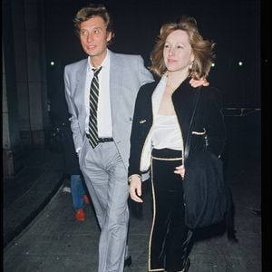 Archives - Johnny Hallyday et Nathalie Baye après la pièce de théâtre "Desire". 

© RINDOFF-PATERSON / BESTIMAGE