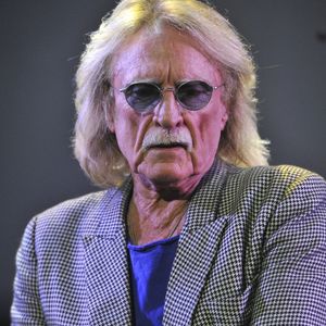 Pendant les 20 dernières années de sa vie, il a résidé dans un incroyable appartement...

Photo d'archives du 8 décembre 2013 du chanteur Christophe se produisant pour le 50e anniversaire de la station de radio France inter à Paris, France. Photo by Edouard BernauxABACAPRESS.COM