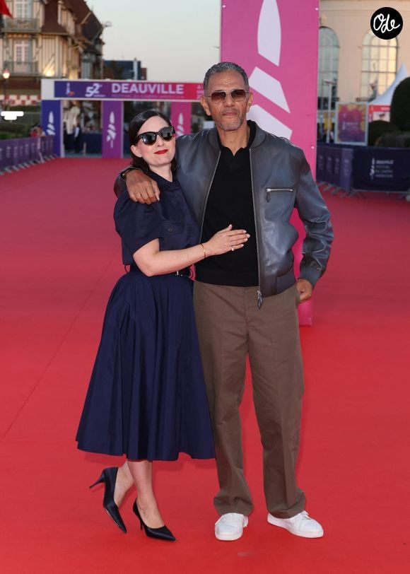 Roschdy Zem et Rebecca Zlotowski sur le tapis rouge lors de la première du film 'L'Invitation' pendant la 52ème édition du Festival du Cinéma Américain de Deauville, France, le 5 septembre 2026. © Denis Guignebourg/Bestimage