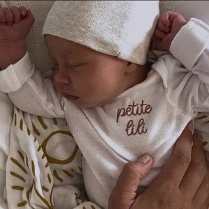 Le prince Harry, duc de Sussex et Meghan Markle, duchesse de Sussex, avec leurs enfants Archie et Lilibet. Backgrid UK/ Bestimage