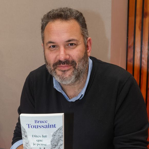 Bruce Toussaint à la Hall Georges Brassens de Brive-la-Gaillarde pour la 43 ème Foire du Livre de Brive, le 8 novembre 2025. © Jean-Marc Lhomer/Bestimage