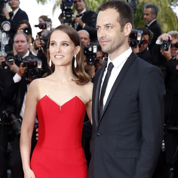 Déjà maman d'Aleph et Amalia, nés de son ancienne union avec Benjamin Millepied, l'actrice est actuellement enceinte de son troisième enfant.

Natalie Portman et son ex-mari Benjamin Millepied - Montée des marches du film "La Tête Haute" pour l'ouverture du 68 ème Festival du film de Cannes.

©Bestimage
