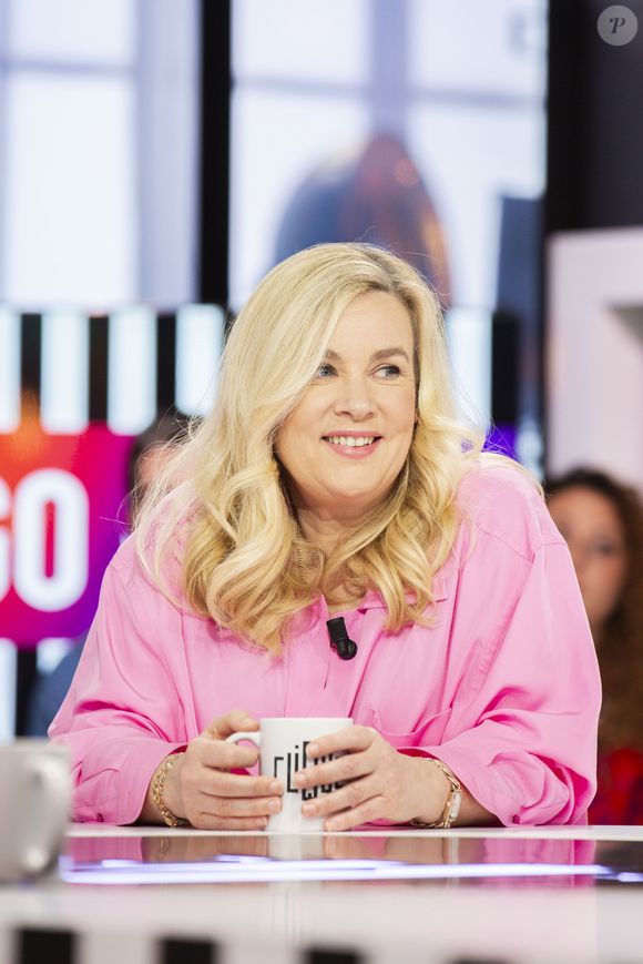 Exclusif - Hélène Darroze - Enregistrement de l'émission "Clique" présentée par M. Achour sur Canal Plus à Issy-les-Moulineaux le 11 mars 2020. © Jack Tribeca/Bestimage
