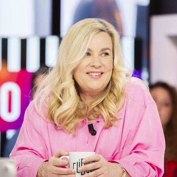 Exclusif - Hélène Darroze - Enregistrement de l'émission "Clique" présentée par M. Achour sur Canal Plus à Issy-les-Moulineaux le 11 mars 2020. © Jack Tribeca/Bestimage