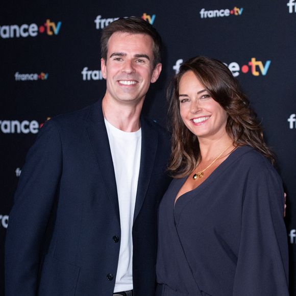 Jean-Baptiste Marteau est pleinement intégré au groupe France TV.

Jean-Baptiste Marteau et Julia Vignali assistent à la Conférence de Presse de rentree de France Televisions a Paris, France le 11 Juillet 2023. Photo par Aurore Marechal/ABACAPRESS.COM