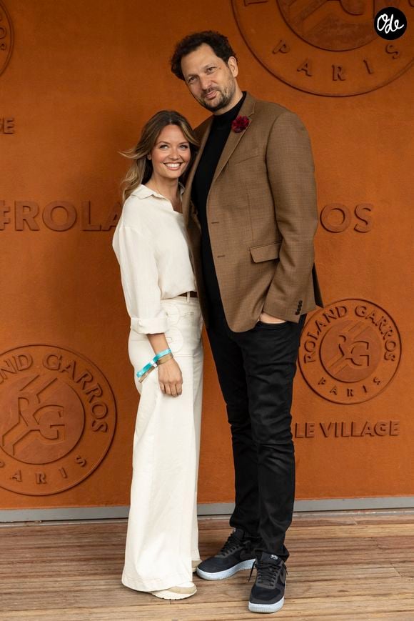 Éric Antoine et sa compagne Gennifer Demey au village lors des Internationaux de France de Tennis de Roland Garros 2025, à Paris, France, le 7 juin 2025. © Cyril Moreau/Bestimage