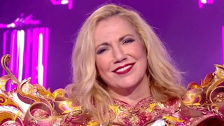 EXCLU "Ca n'a pas été gardé au montage, mais..." : Natacha Amal en dit plus sur son départ de Mask Singer