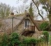 En 2006, elle a cédé cette maison à sa fondation.

Illustration de l'ancienne demeure (bergerie du XVIIIème siècle) de Brigitte Bardot à Bazoches-sur-Guyonne dans les Yvelines, France, le 2 janvier 2026. © Christian Liewig/Bestimage