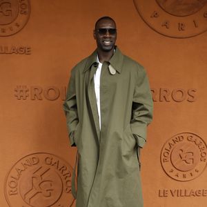 Omar Sy lors des Internationaux de France de Tennis de Roland Garros 2025, à Paris, France, le 7 juin 2025. 

© Cyril Moreau / Bestimage