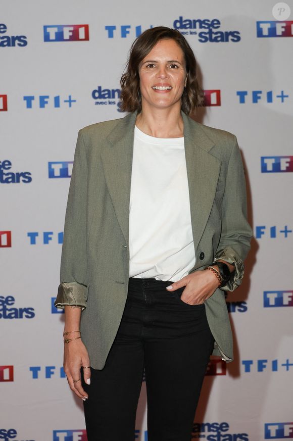 Dans le 3e prime de Danse avec les stars

Laure Manaudou - Photocall de lancement de la saison 2026 de "Danse avec les stars" (DALS) au siège de TF1 à Boulogne-Billancourt le 18 décembre 2025. © Coadic Guirec/Bestimage