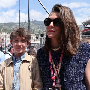 Charlotte Casiraghi et son fils Raphaël Elmaleh - Les célébrités et pilotes dans les stands la veille du Grand Prix de Formule 1 (F1) de Monaco le 24 mai 2025.
© Claudia Albuquerque / Bestimage