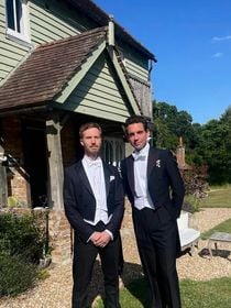 Mika vit loin de son compagnon : pourquoi le couple a-t-il choisi d'habiter à 1500 km l’un de l’autre ?