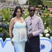 Rihanna enceinte de son troisième enfant : elle joue la transparence pour cette avant-première mondiale