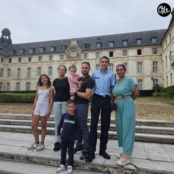 "Le feu est vraiment incontrôlable et la situation irréaliste, ça, je ne m'y attendais pas", a expliqué la mère de famille.

Extrait du compte Instagram de la famille Vantorre.

© Instagram / famille_vantorre