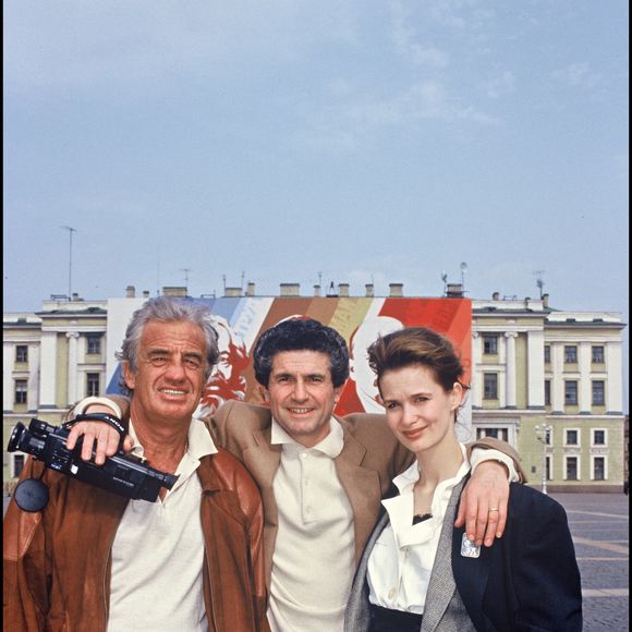 Claude Lelouch, sa femme Marie-Sophie L. et Jean-Paul Belmondo en visite a Moscou en 1989. ©Bestimage