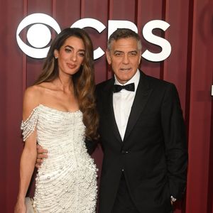George et Amal Clooney lors de la 78ème édition des Tony Awards à New York, le 9 juin 2025 @Photo Press Service / BESTIMAGE