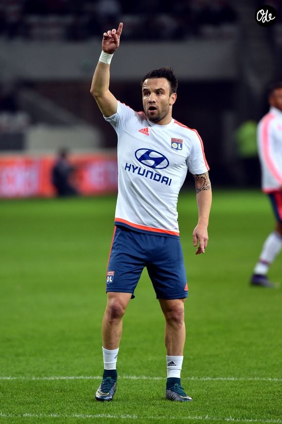 Mathieu Valbuena, le joueur de l'équipe de football de Lyon durant la rencontre de Ligue 1 entre Nice et Lyon au stade Allianz Riviera à Nice le 20 novembre 2015. © Bruno Bebert / Bestimage