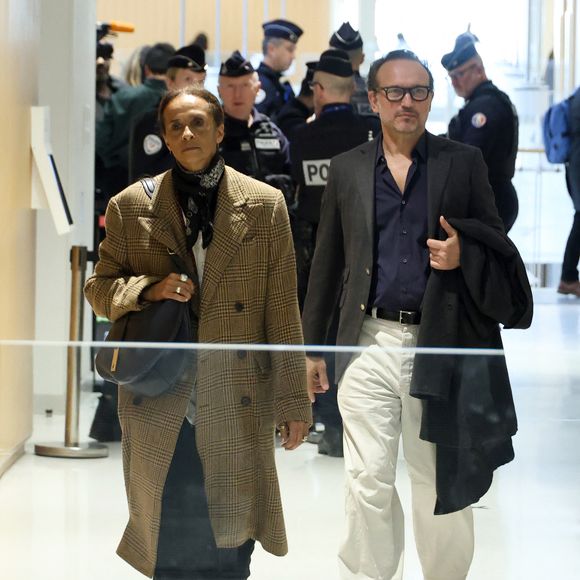 Vincent Perez, Karine Silla -  Arrivées au procès de Gérard Depardieu pour agressions sexuelles sur deux femmes lors d'un tournage de film en 2021, au tribunal correctionnel de Paris.
Le 27 mars 2025.

© Clovis / Guignebourg / Bestimage