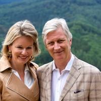 Ce passe-droit dont le roi et la reine de Belgique ont bénéficié dans une ville française de 5000 habitants