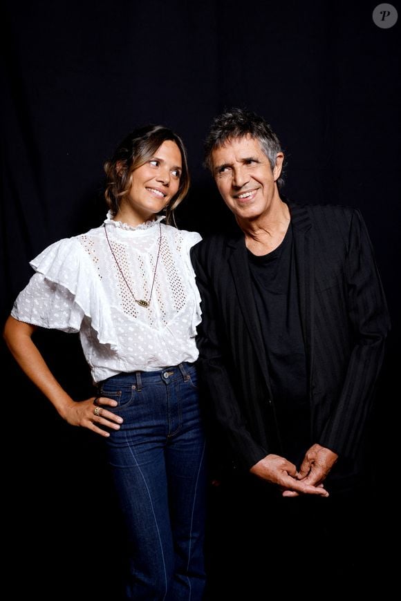 Vanille Clerc, fille de Julien Clerc

Exclusif - Julien Clerc et Vanille - Backstage - Enregistrement de l'émission "La Chanson secrète 9" à la Seine musicale à Paris