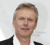 Anthony Head est un célèbre acteur britannique

Archives - Anthony Head pour "The adventure of Merlin" - Photocall pendant le 51ème festival de la télévision de Monte-Carlo.
Crédit : JLPPA / Bestimage