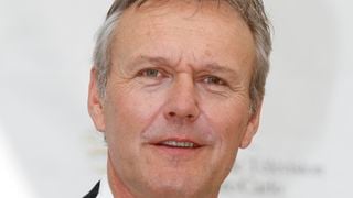 Anthony Head (Buffy contre les vampires) s'est éteint à 72 ans : ses deux filles en disent plus sur les circonstances de son départ