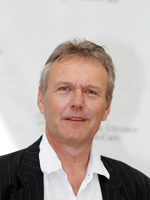 Anthony Head (Buffy contre les vampires) s'est éteint à 72 ans : ses deux filles en disent plus sur les circonstances de son départ