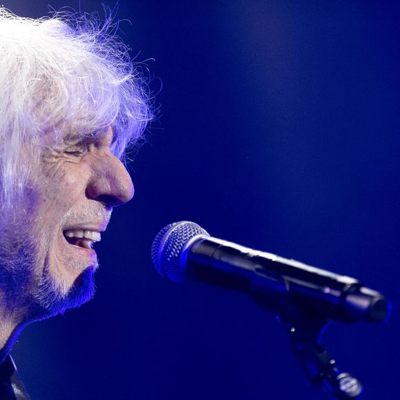 Exclusif - Louis Bertignac sur la scène du concert solidaire pour les enfants de la guerre "Ensemble à l'Olympia" à Paris présenté par EliseCare le 10 février 2025

© Jack Tribeca / Pierre Perusseau / Bestimage
