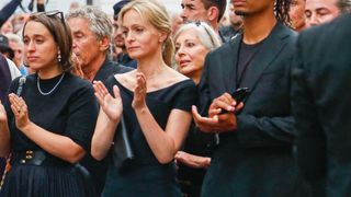 Béatrice Loustalan était bel et bien là : l'ex-femme et mère des enfants de Thierry Ardisson lui a dit au revoir