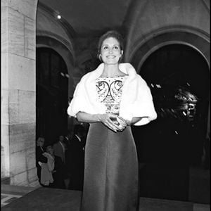 Archives - Dalida arrive à l'Opéra pour la première du film "Le Parrain" à Paris en 1972. (Bertrand Rindoff Petroff/Bestimage).