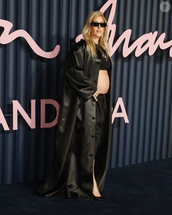 Ellie Goulding assiste aux Fashion Awards 2025 au Royal Albert Hall à Kensington, Londres, Royaume-Uni. Le 1er décembre 2025. AGENCE / BESTIMAGE