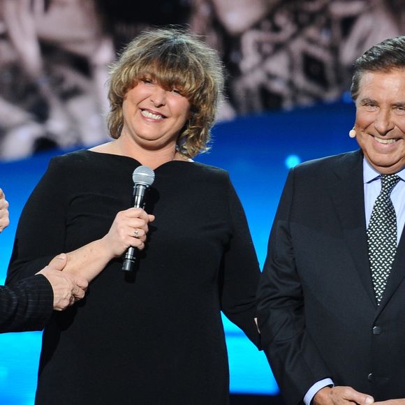 Elle était surtout la mère de son unique fille Virginie, 51 ans
Exclusif - Marc Lavoine, Jean-Pierre Foucault et sa fille Virginie Foucault - Surprises - Enregistrement de l'émission "La Chanson secrète 4", qui sera diffusée le 4 janvier 2020 sur TF1, à Paris. Le 17 décembre 2019
© Gaffiot-Perusseau / Bestimage