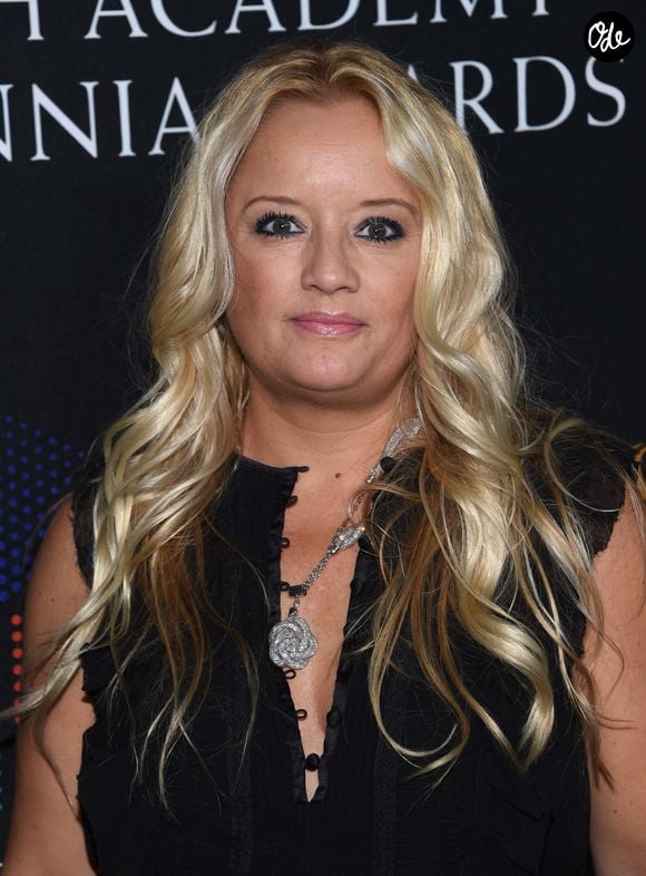 Aujourd'hui âgée de 53 ans, l'actrice a annoncé une triste nouvelle à ses fans sur Instagram le mercredi 12 août 2026

Lucy Davis à la soirée AMD British Academy Britannia Awards à Beverly Hills, le 27 octobre 2017 © Chris Delmas/Bestimage