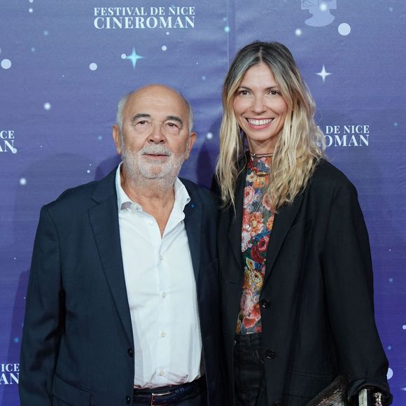 Gérard Jugnot et sa femme Patricia Campi lors de la 5ème édition du festival Cinéroman à Nice le 3 octobre 2023.

© Norbert Scanella / Panoramic / Bestimage