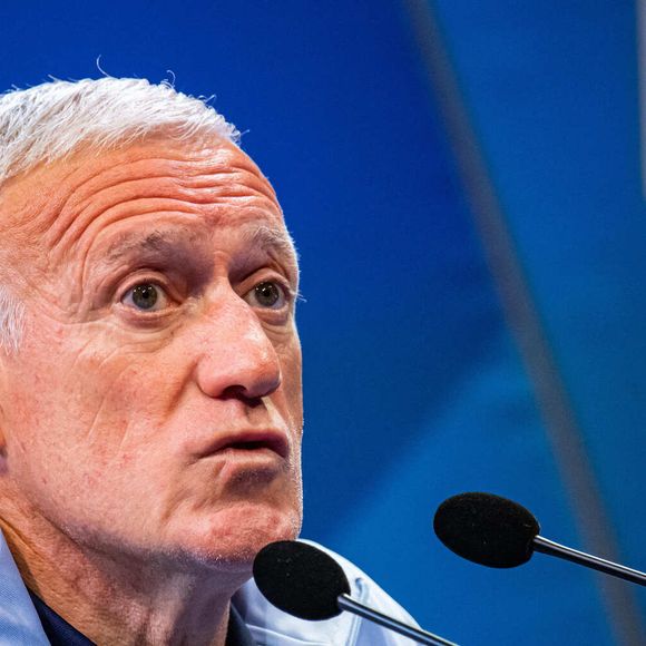 Didier Deschamps lors de la Première conférence de presse pour lancer la préparation des Bleus à l'Euro 2024 à Clairefontaine, le 29 mai 2024. 
© Baptiste Autissier / Panoramic / Bestimage